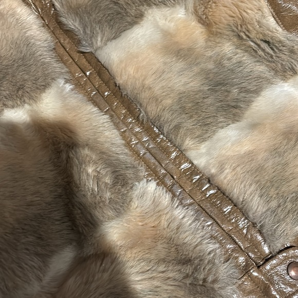 1970s Faux Fur Bomber Jacket - Picture 11 of 15